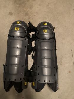 Wilson Umpire Leg Guard