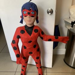 Piñata De lady Bug