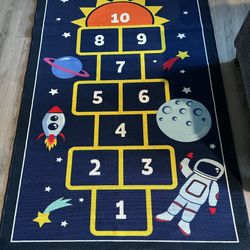 Kids Rug (READ DESCRIPTION)