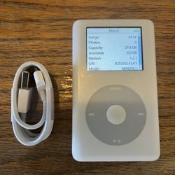 Apple iPod Classic 30GB A1099 4th Gen. Media Player 