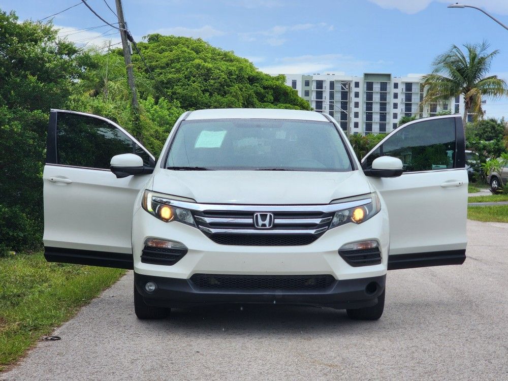 2017 Honda Pilot Ex-l AWD With