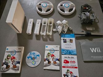 White Nintendo Wii Console, Accessories, Mario Kart Game
