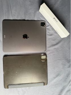 iPad Pro Gen 2 bundle w/ 2nd Gen Apple Pencil & case & screen protector