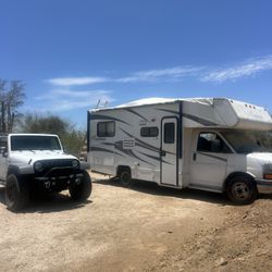 2012 Chevy Coachmen Freelander 24ft