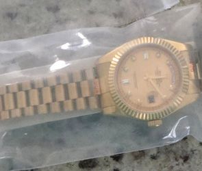 Deal Alert! 4 Watches for 1 Price
