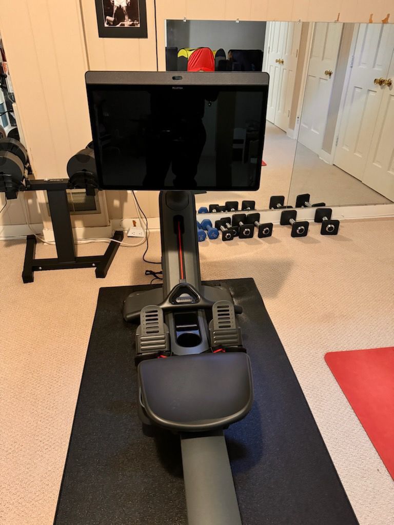 Peloton Row in excellent condition + delivery + 12 month Warranty available