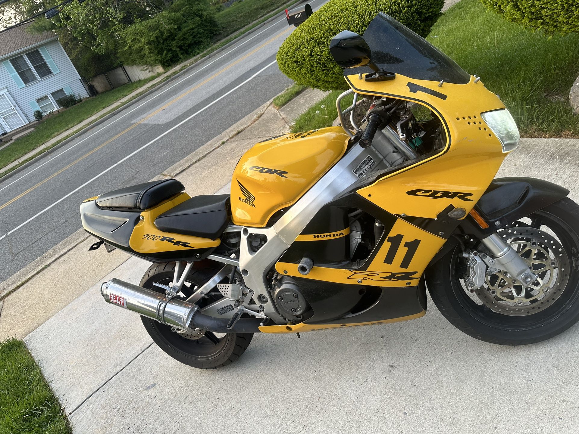 1999 Honda Cbr