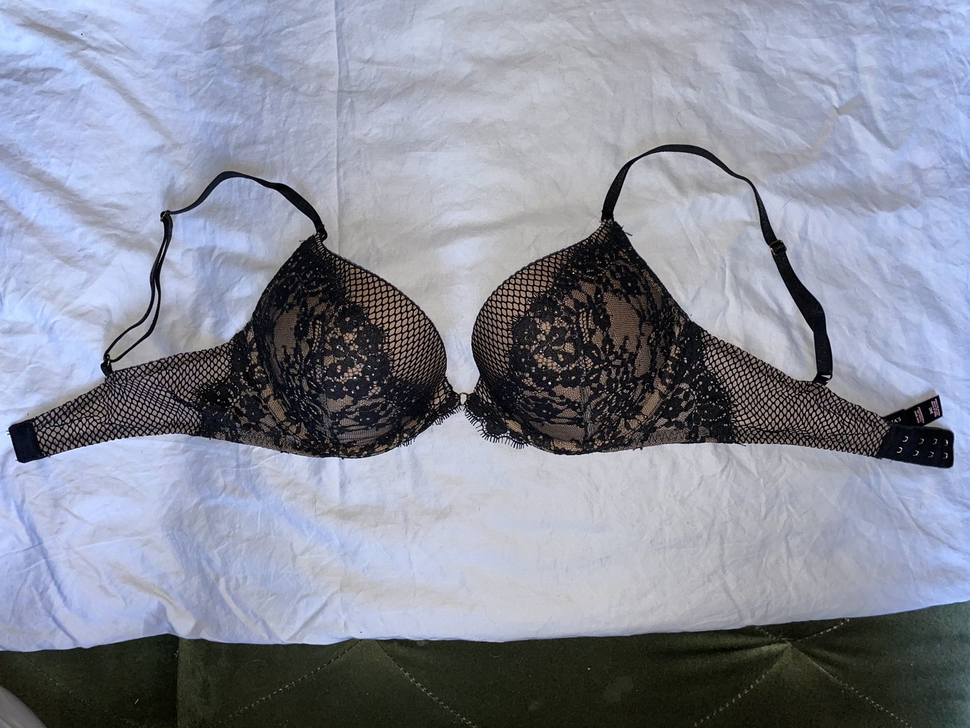 Lace And Fishnet Push-up Bra 