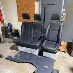 2020 Sprinter seat set with carpets