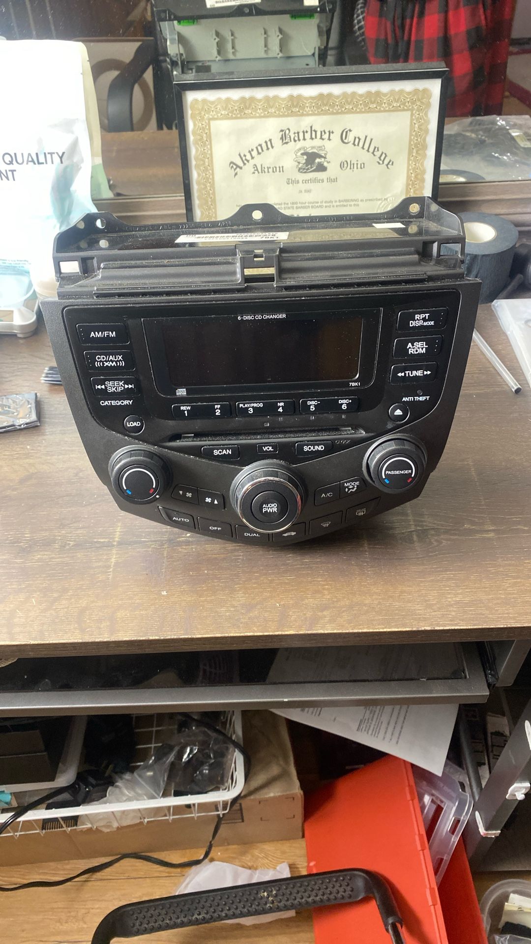 Stereo Radio for 2005 Honda Accord ex