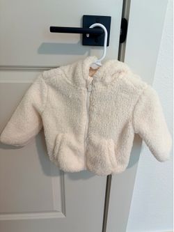 Old Navy Plus Bear hood baby jacket