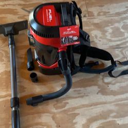  Milwaukee  Backpack Vacuum 