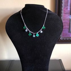 Elegant St Patrick’s Day Necklace