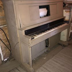 FREE Vintage Boston Conway Player Piano 