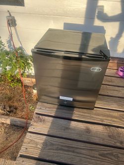 Mini freezer
