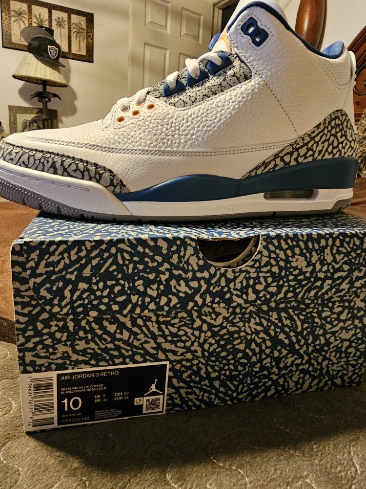 Jordan 3 Wizards Brand New DS. Size 10