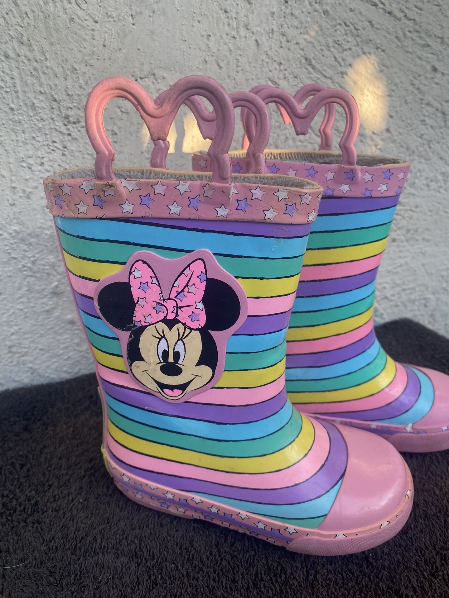 Minnie Mouse Rain Boots  Little Girls 7/8 .
