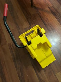 Side Press for professional bucket