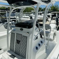 Brand  New Wellcraft 222 Powered By Mercury 200 Hp