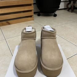 Ugg Classic Ultra Mini Platform