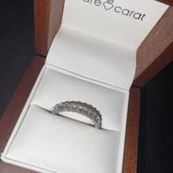 Emerald Cut Eternity Ring💎
