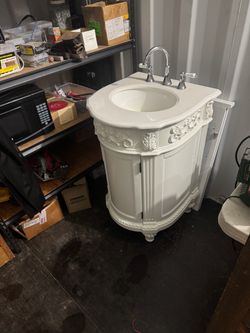 White Victorian Bathroom Vanity with Sink and Faucet