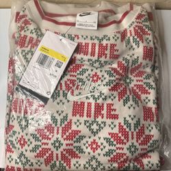 Women’s Nike Christmas Sweatshirt 