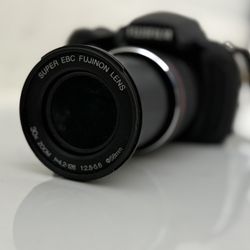 Fujifilm FinePix HS20EXR Digital Camera