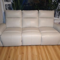 White Leather Electric Recliner Couch 