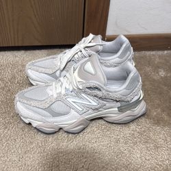 Women’s New Balance Sneakers