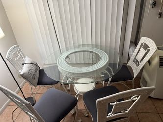 Outdoor Dining Set