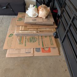 Free Moving Boxes