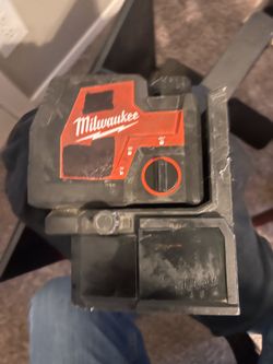 Milwaukee 2 laser