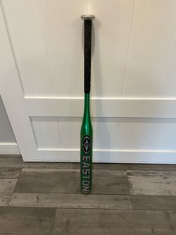 Easton Cyclone softball bat 31 inch - 8 23 Oz 14 inch barrel in great shape - lots of life left in it - Ahwatukee area