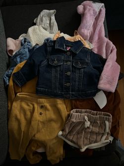 Baby girl clothes … 51 piece’s