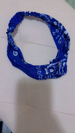 White Paisley Print Twist Headband