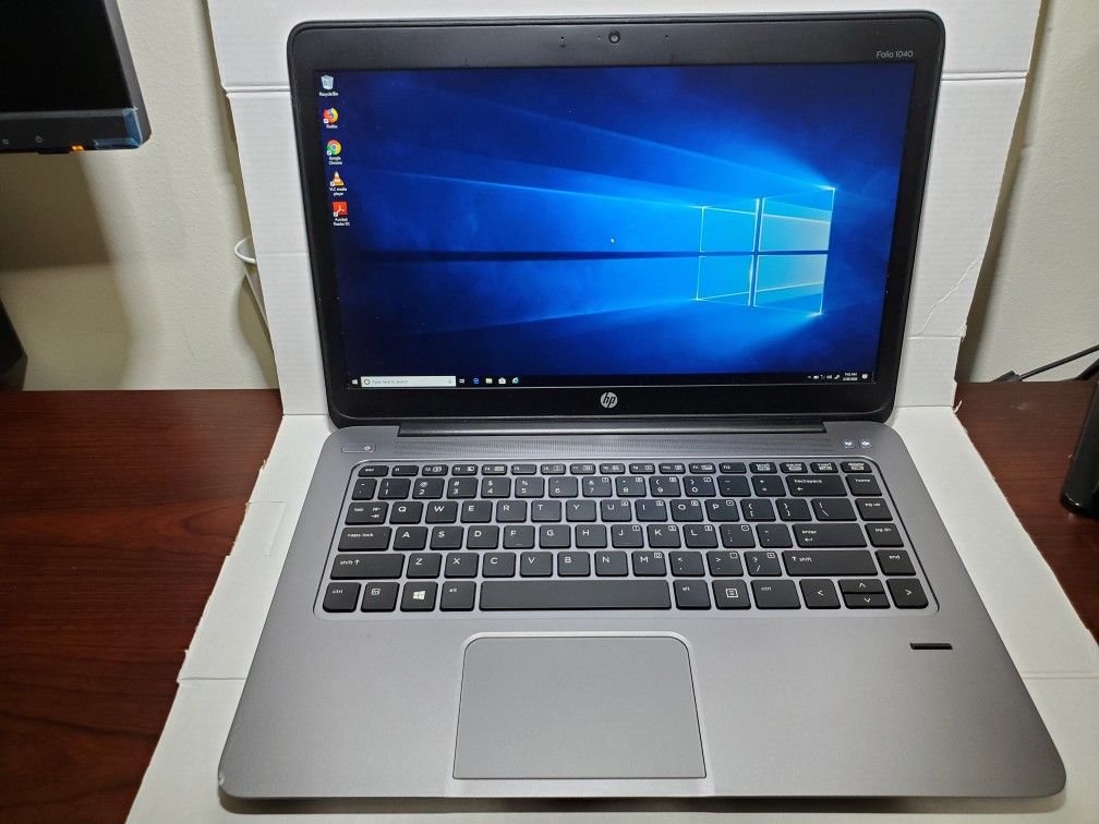 HP EliteBook Folio 1040 G1 14", i5 4310U 2.0-2.60GHz, 4GB RAM Laptop