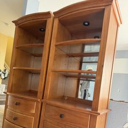 (2) Curio-Tv Base-Dinning table-Chairs