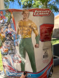 Men’s aquaman costume size medium