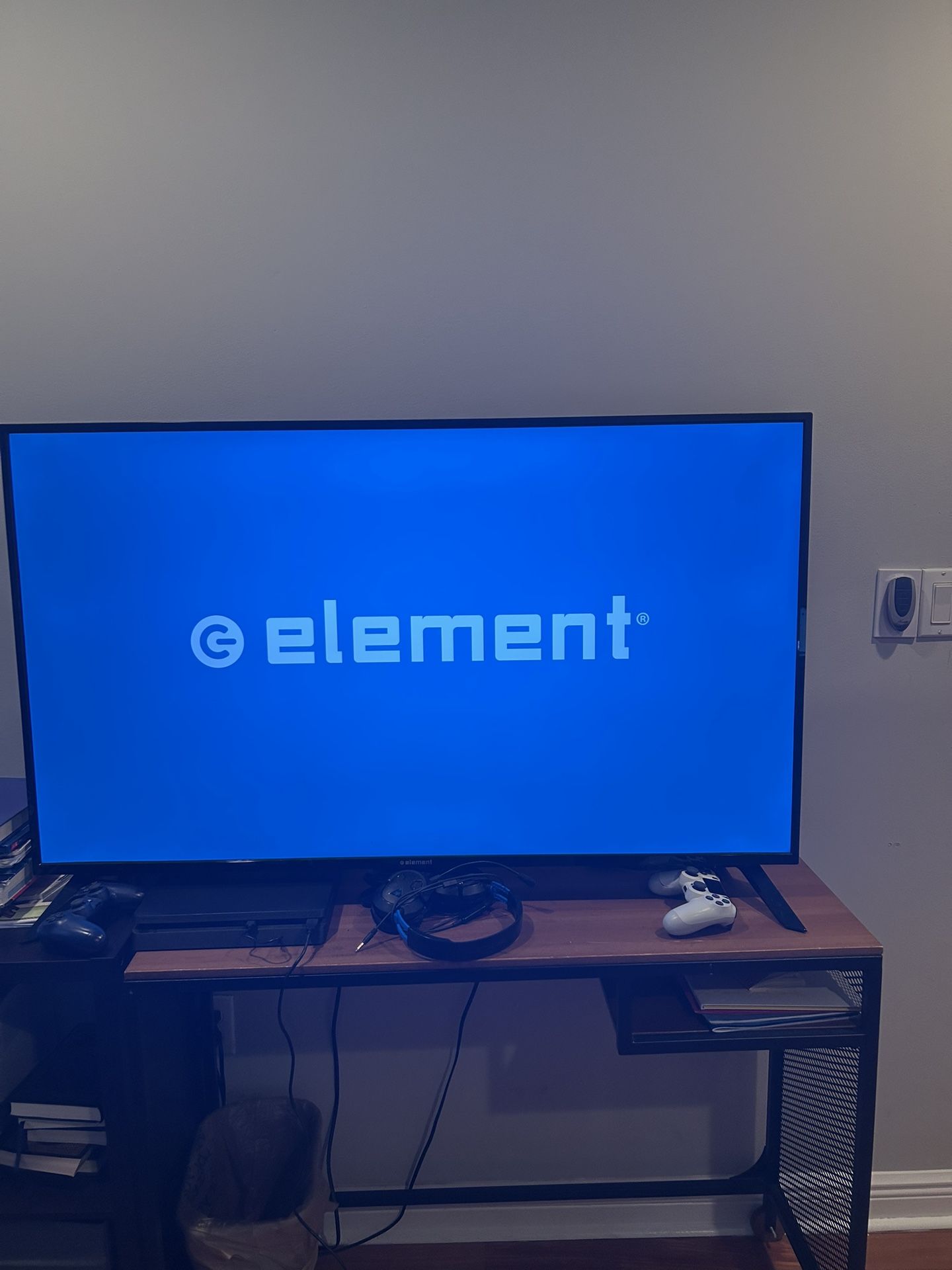 Element TV