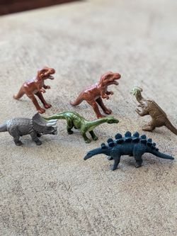 Dinosaur Action Figures Set Of 6