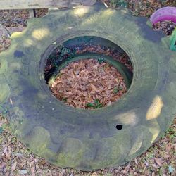 Goodyear Tractor Tire Model  IT525 *40.00* Good for Garden Planter or Exercise/Crossfit Fitness