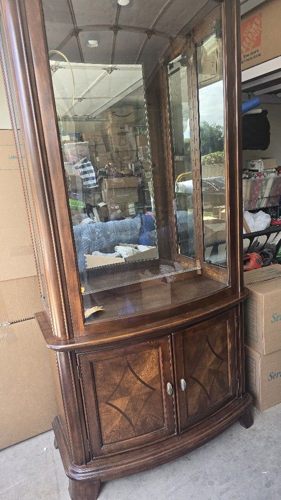 MUST GO TODAY!!Lovely Curio Display Cabinet 2 Pieces