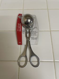 New Norpro 1 3/4 Inch Stainless Steel Meat Baller. 