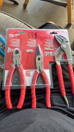 Pliers