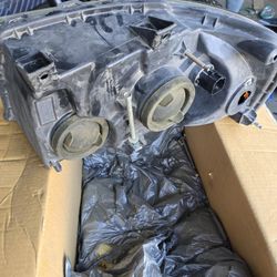 05 Expedition Headlights