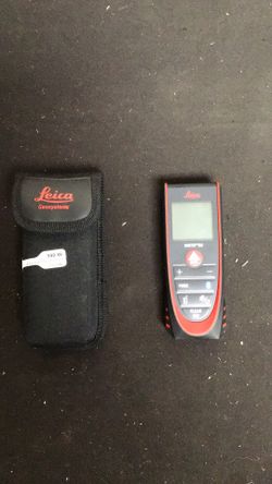 Leica Geosystems Laser Distance Measuring Tool with case
