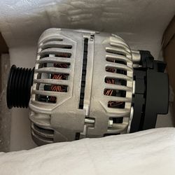 Alternator for Chrysler / Mercedes-Benz – Brand New