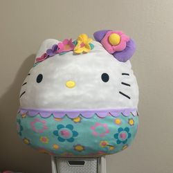 Hello Kitty plush / Squish 