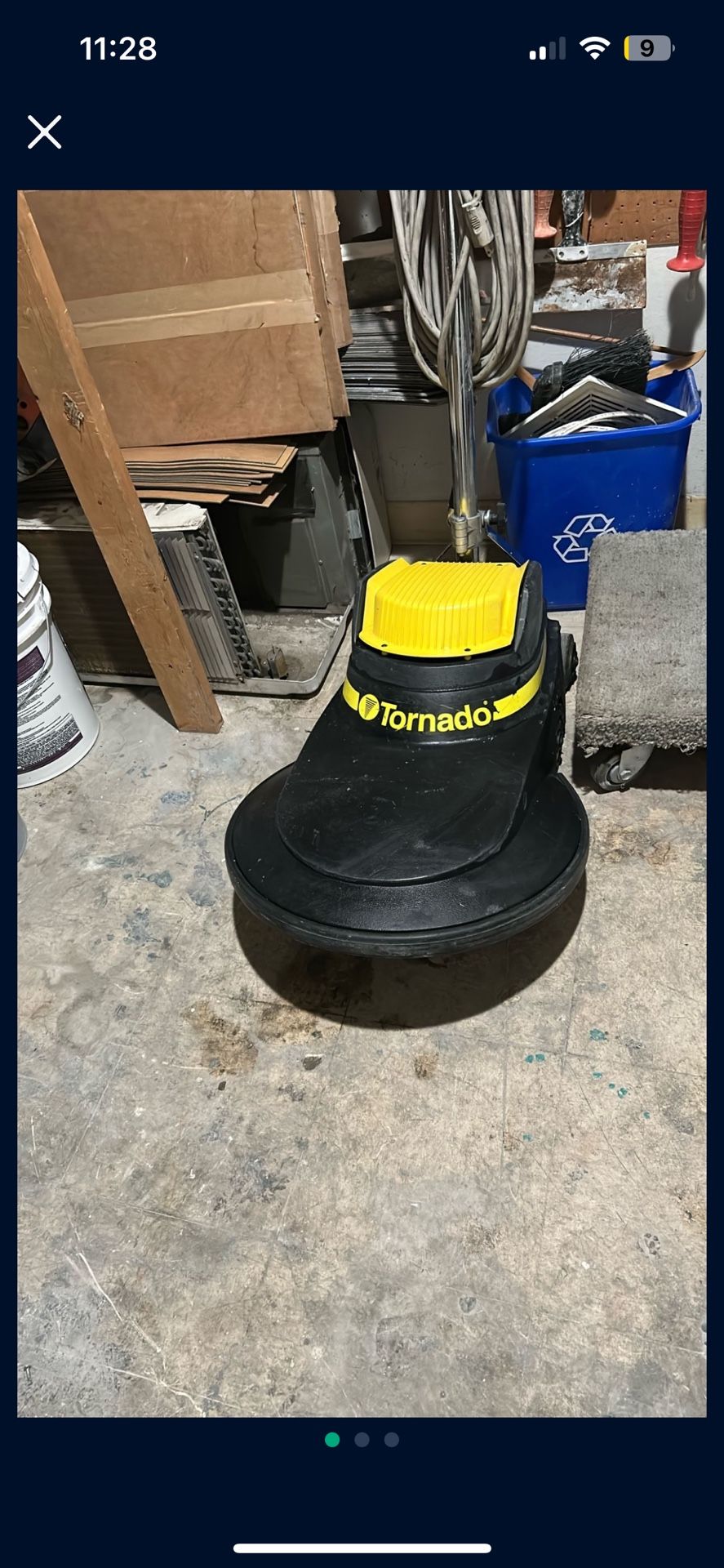 Tornado Floor Cleaner/buffer